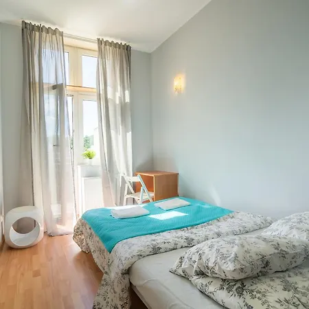 Sopockie Pokoje W Centrum Homestay *