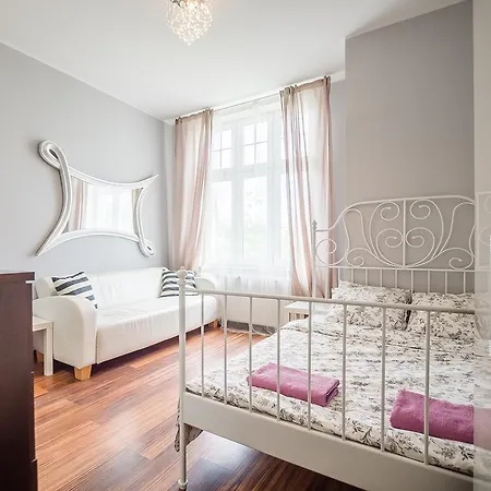 Homestay Sopockie Pokoje W Centrum *